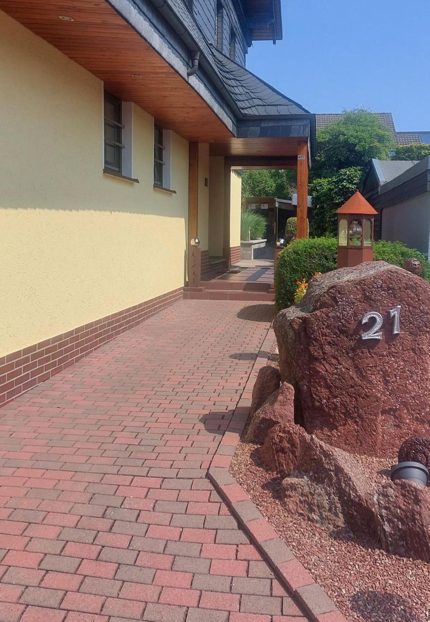 Schneckenhuette Apartment Мешеде Екстериор снимка